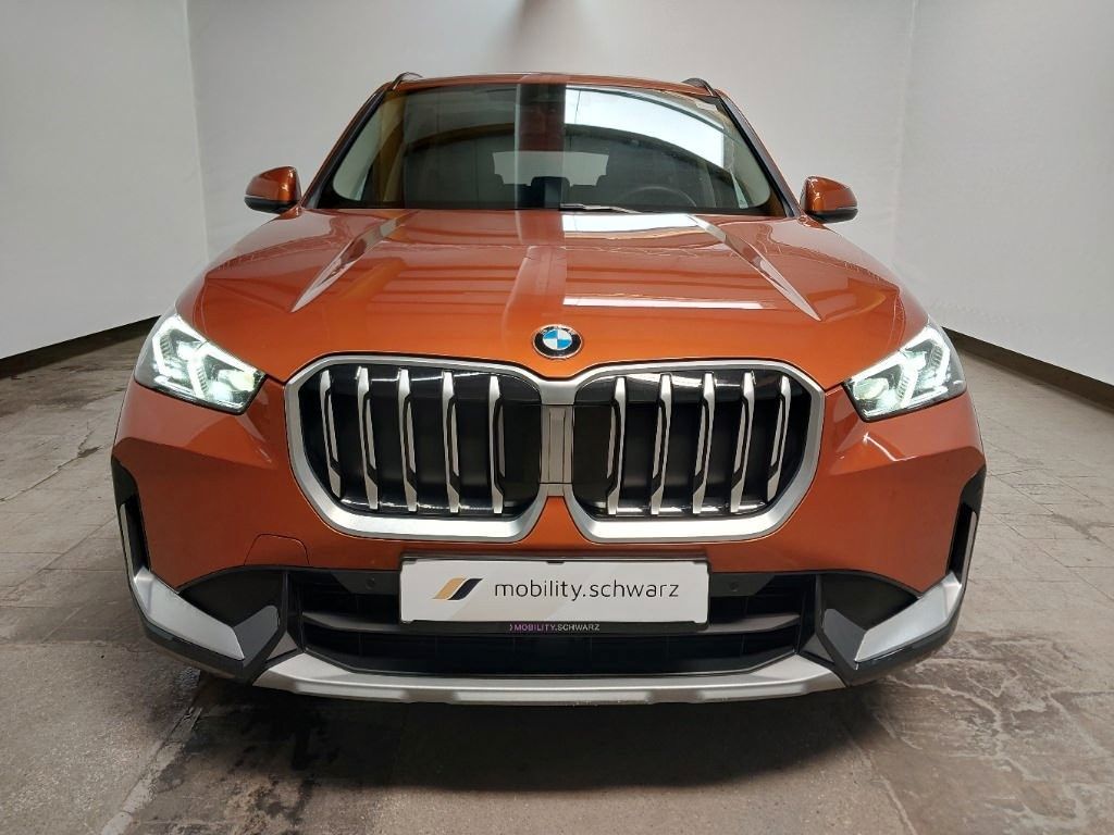 BMW X1 23d xDrive xLine H&K AHK ACC adpt. LED Memory foto 4