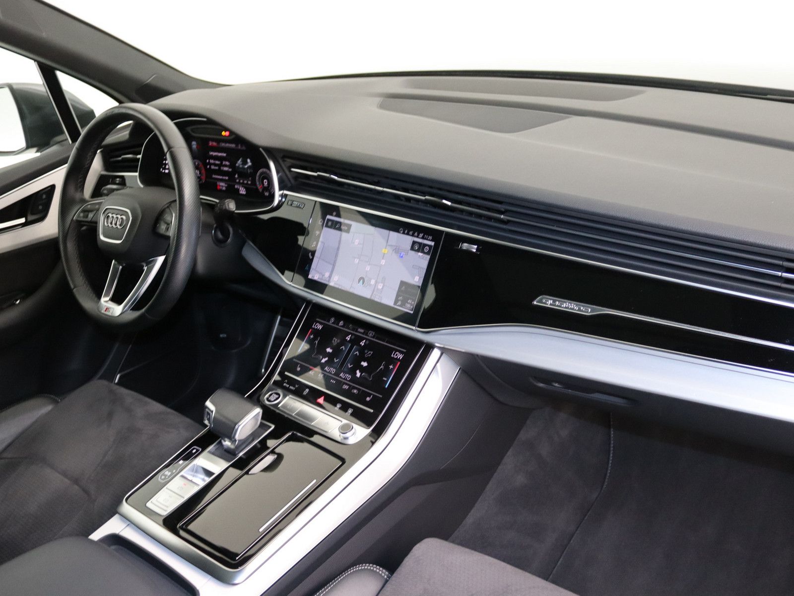 Audi Q7 50 TDI quattro S line AHK PANO LED B&O ACC foto 10