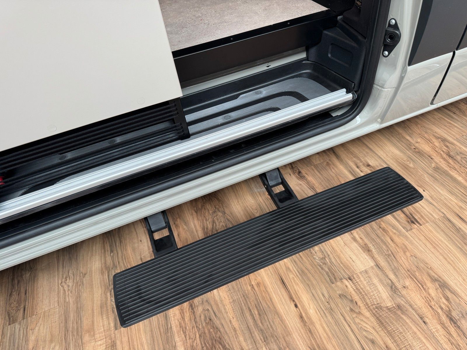 Fahrzeugabbildung Bürstner Habiton Mercedes HMX 6.0 Allrad 4x4 Schlafdach !