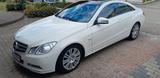 Mercedes-Benz E 200 E -Klasse Coupe E 200 CGI BlueEfficiency - Mercedes-Benz E 200: Coupé, Cgi