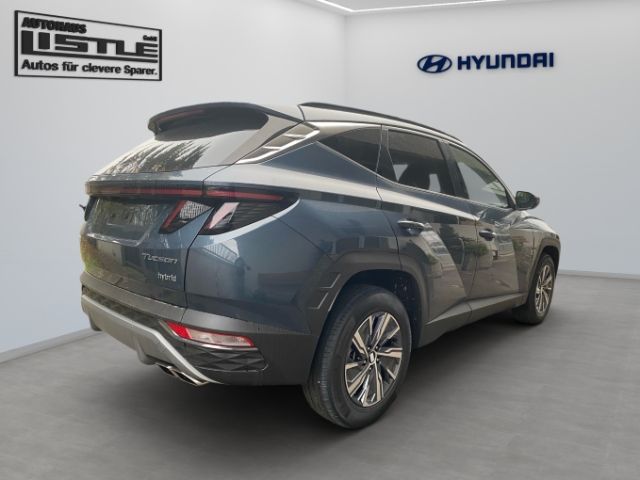 Fahrzeugabbildung Hyundai Tucson Trend Hybrid 1.6 2WD Assistenz-Paket+Lage