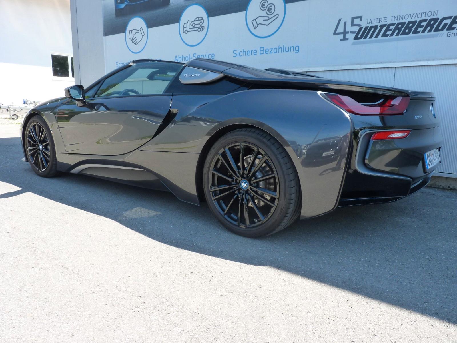 BMW i8 Roadster Laser / H & K / HUD / Voll / Top