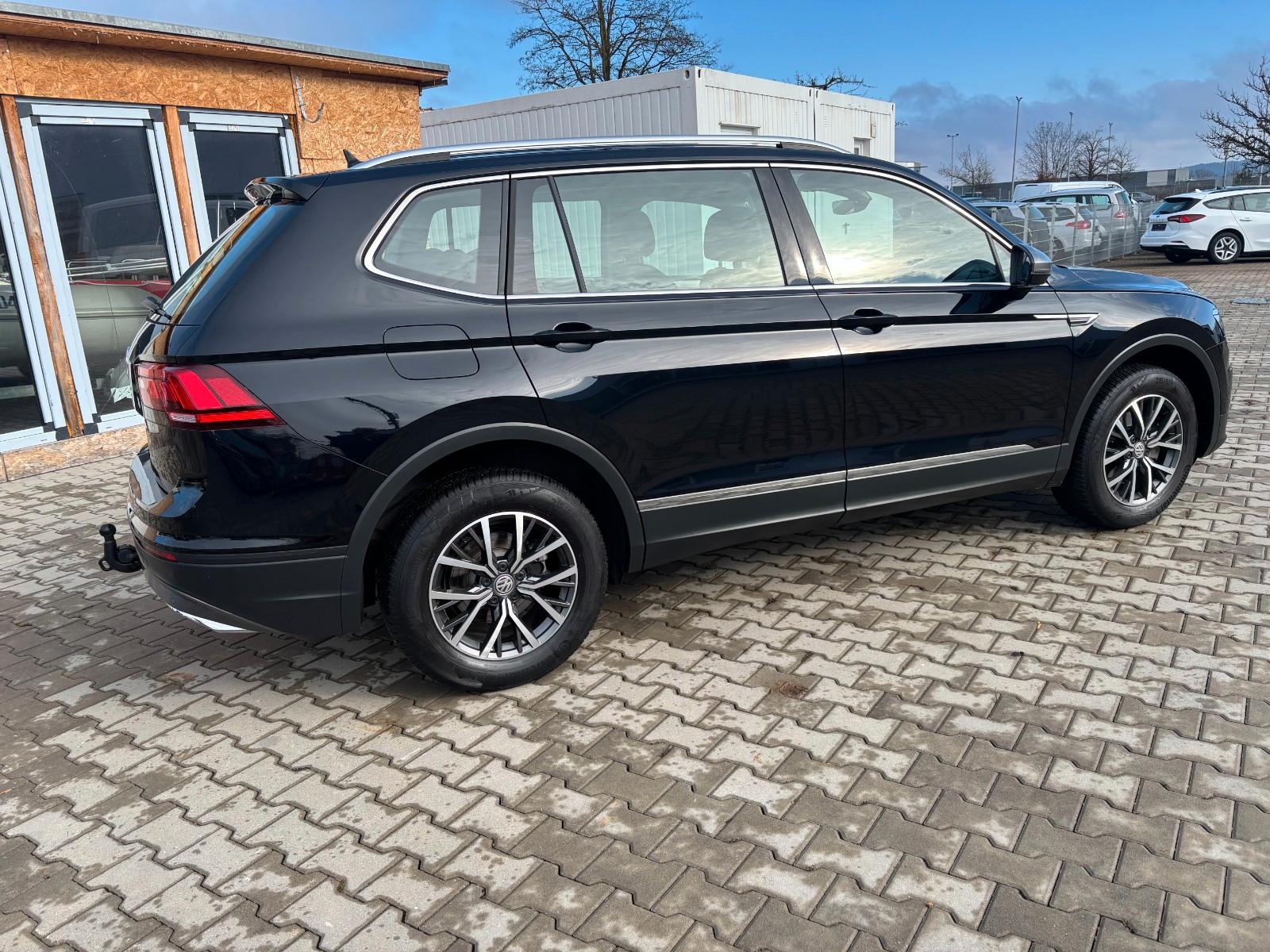 Volkswagen Tiguan Allspace AHK*NAV*ACC*SPUR*TOTWINK*LED*PDC