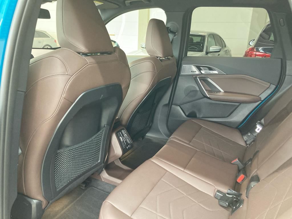 BMW iX1 xDrive30 M Sport AHK+ACC+Individual+Pano+H/K foto 22