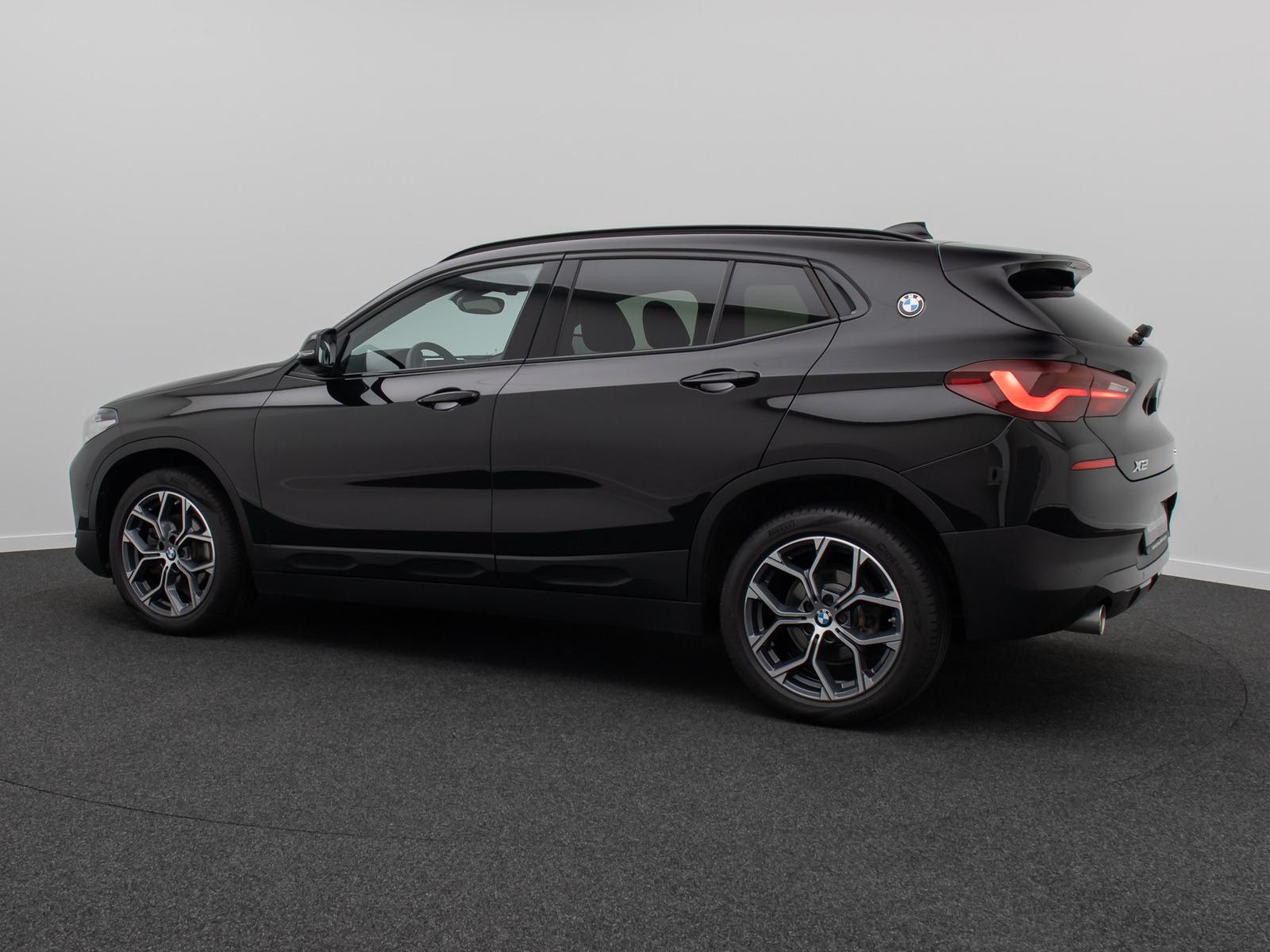 BMW X2 sD18i Sport HiFi Kamera DAB Panorama 18Zoll, миниатюра 10