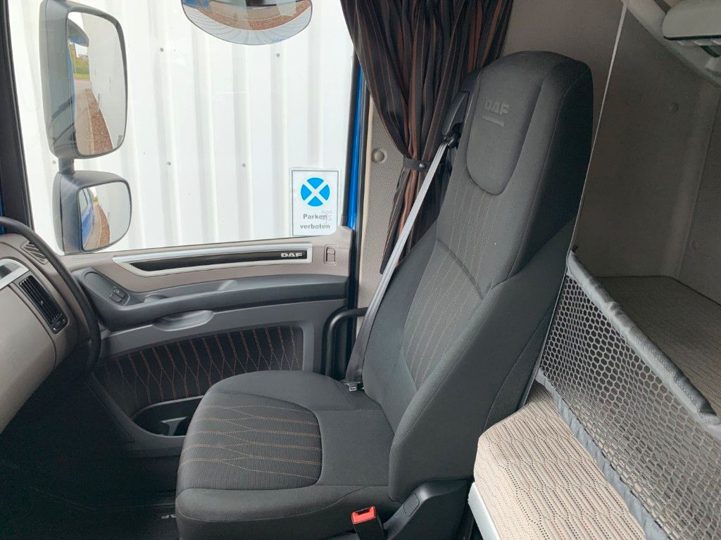Fahrzeugabbildung DAF FT XF 480 SC LD