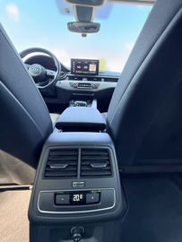 Audi A4 - 11