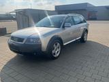 Audi A6 Allroad SCHALTGETRIEBE ZR+KD+TÜV NEU - gebrauchte Audi A6 Allroad aus dem Jahr 2001