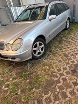 Mercedes-Benz E320 Cdi top Zustand Anhänger Kupplung - Mercedes-Benz E 320 Gebrauchtwagen in Mannheim