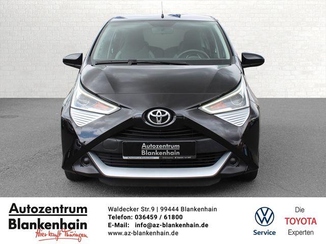Aygo 1.0 x-Play Kamera*Ganzjahresreifen
