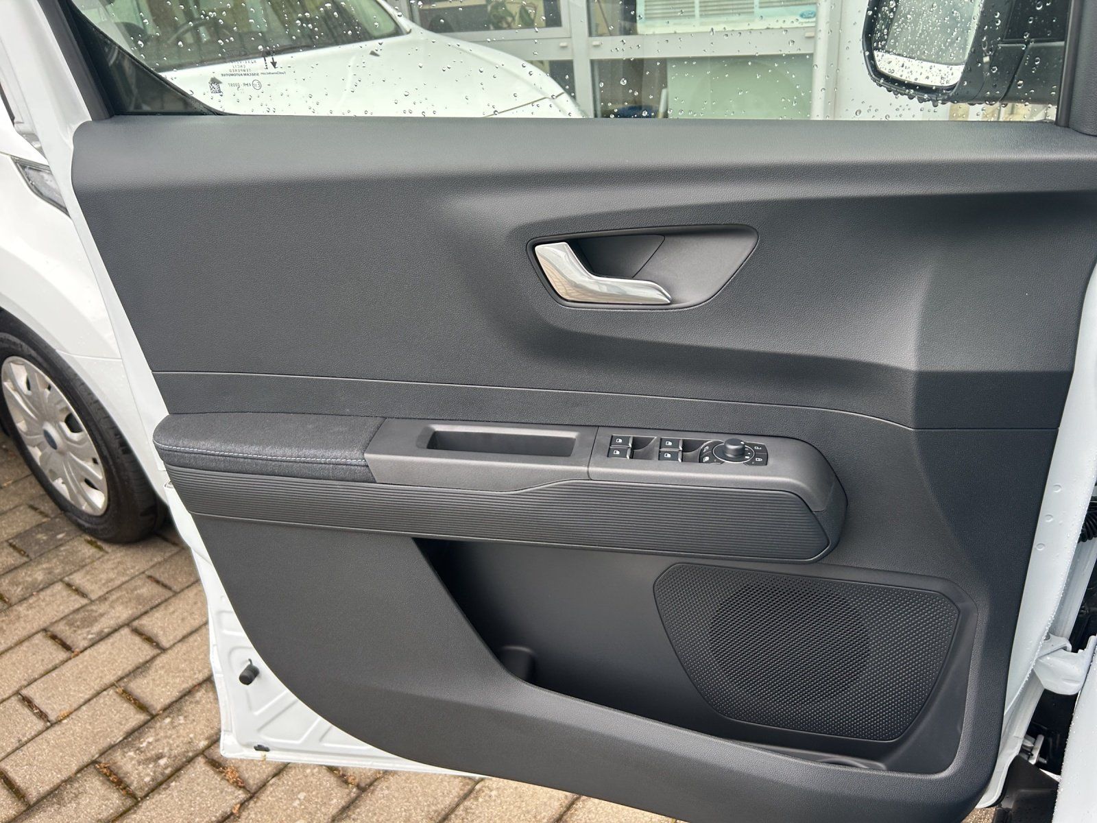 Fahrzeugabbildung Ford Tourneo Courier Active