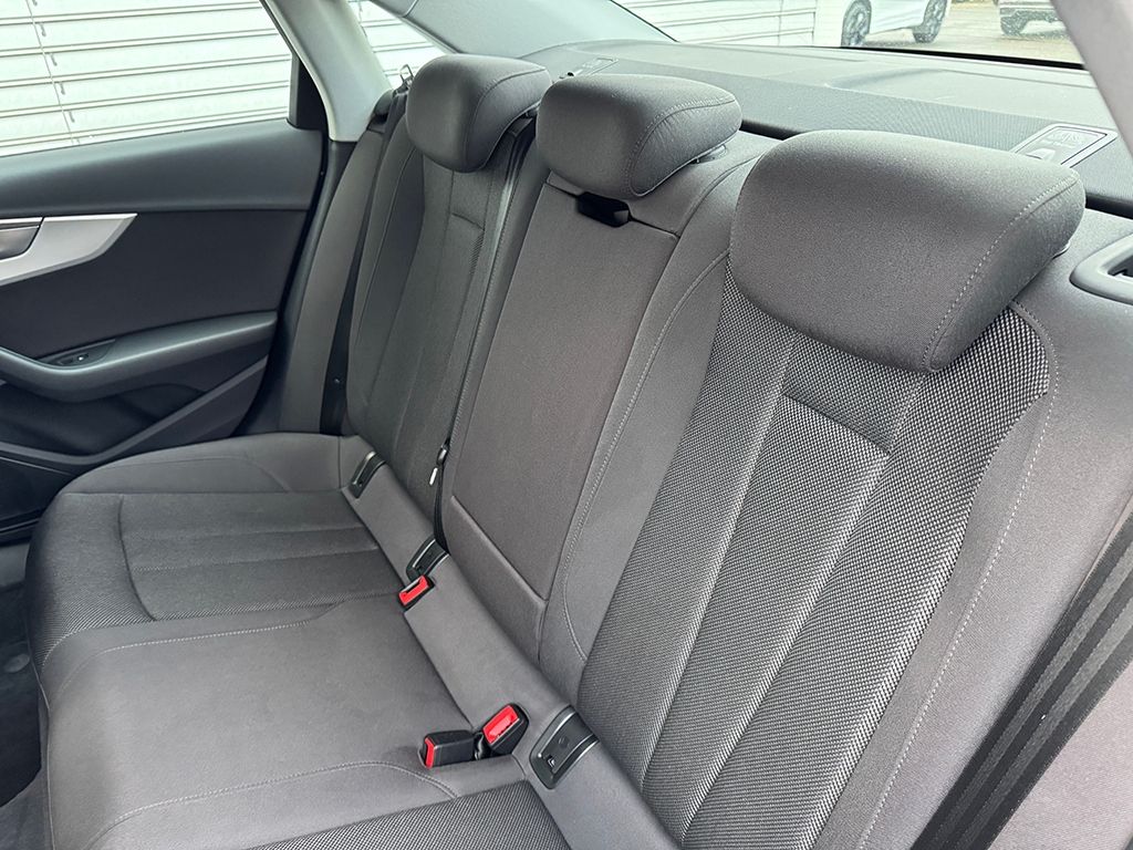 A4 Lim. 2.0 TFSI quattro S-tronic *LED*NAVI*ACC*