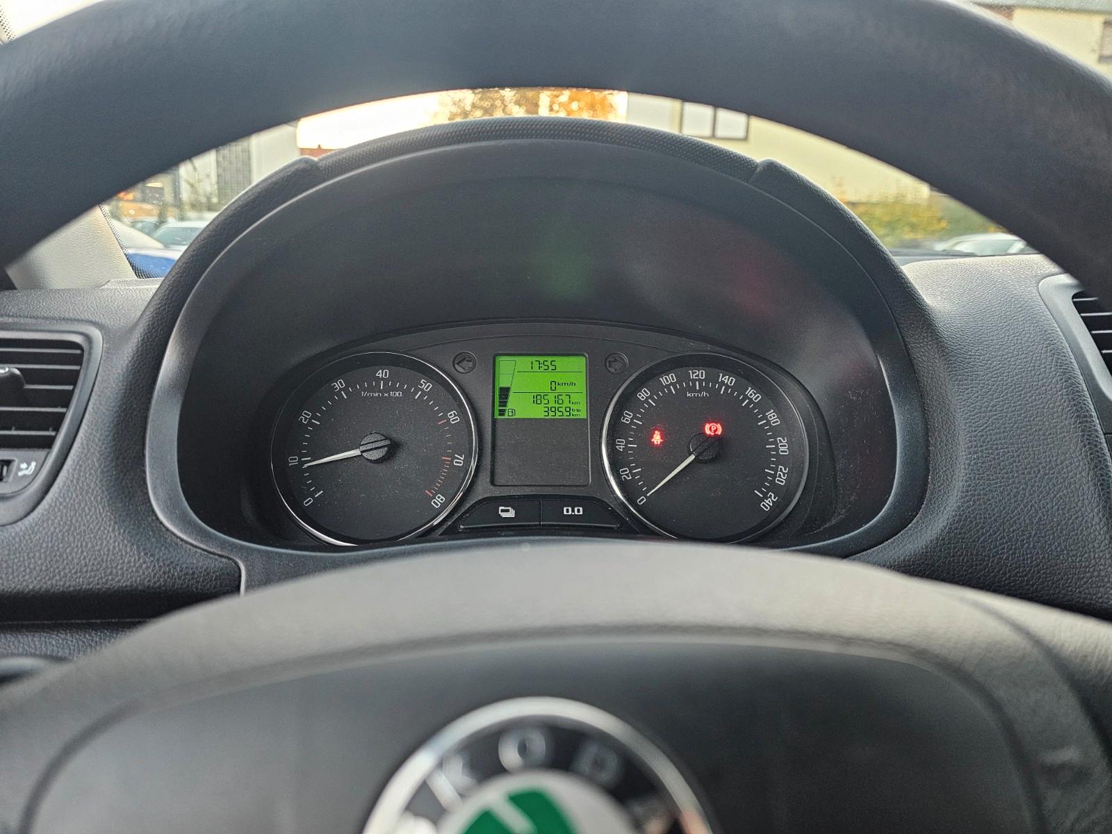 Skoda Fabia 2012 — photo 14