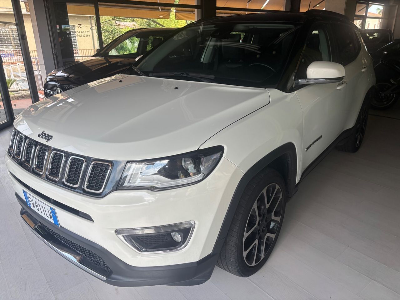 Jeep Compass 1.6 Multijet II 2WD Limited imagem 2