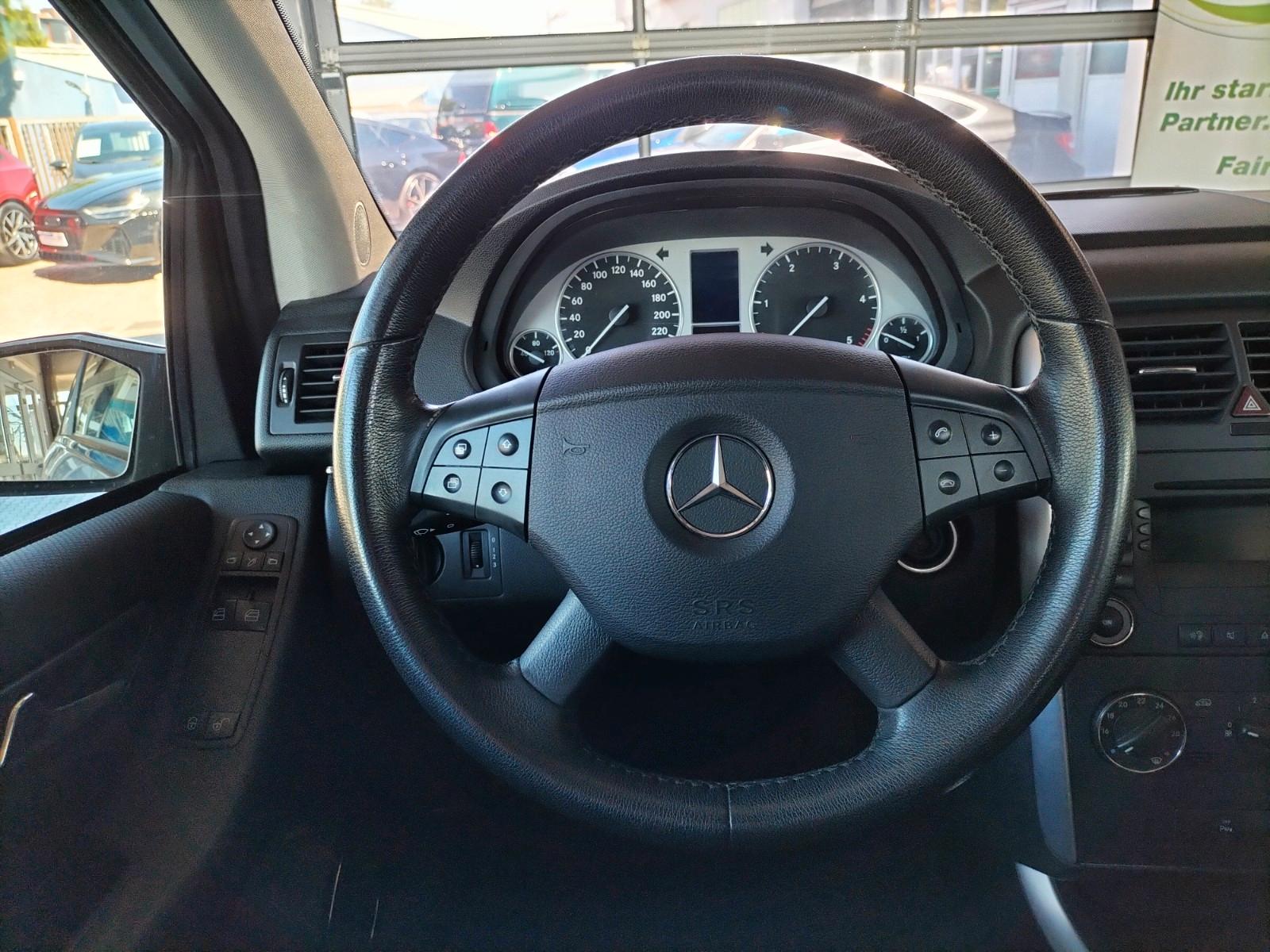 Mercedes-Benz B180 2006 — photo 13