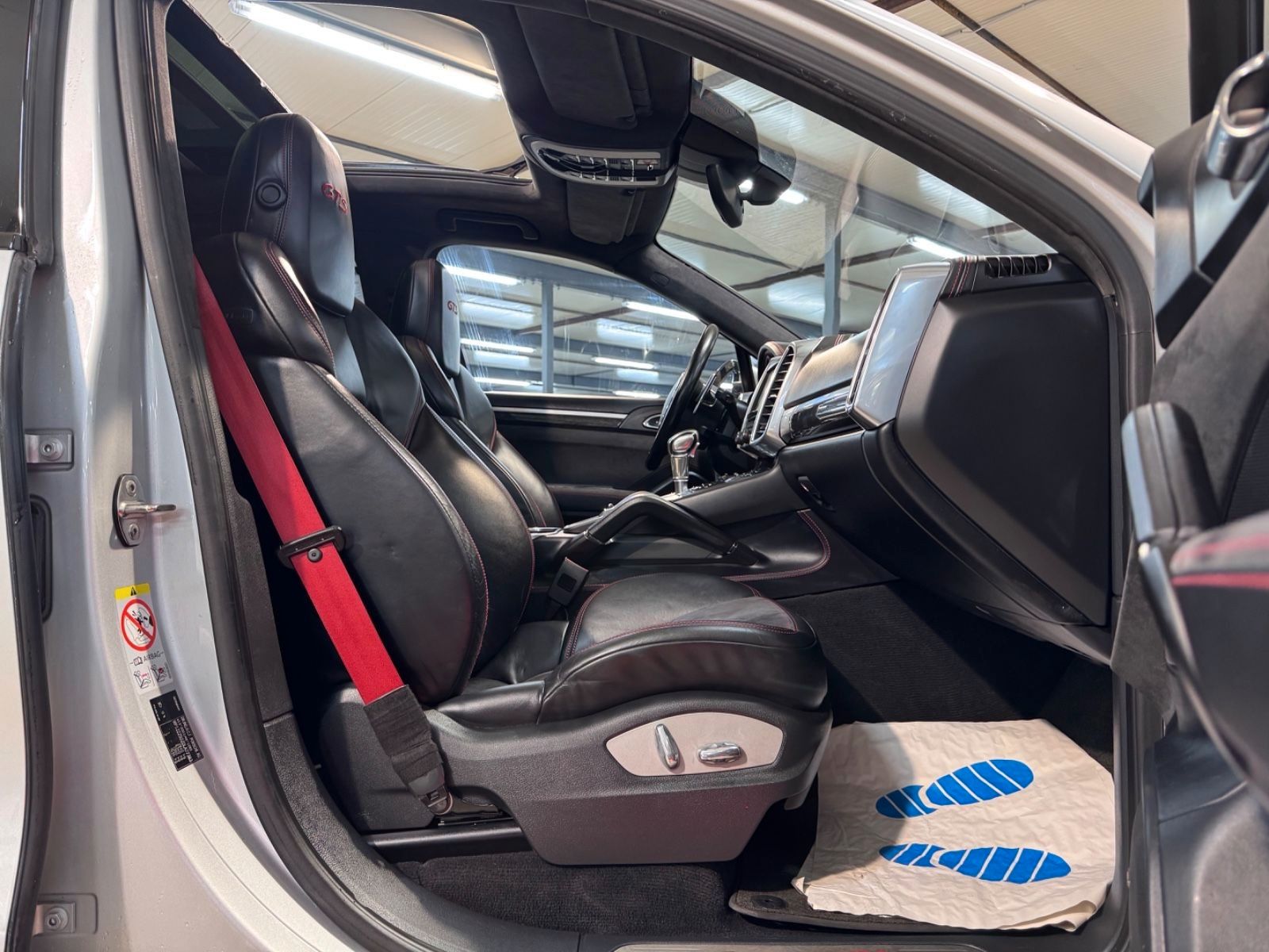 Porsche Cayenne GTS 4,8L PANO*BOSE*STHZ*PCM*21*KAME*2.H foto 6