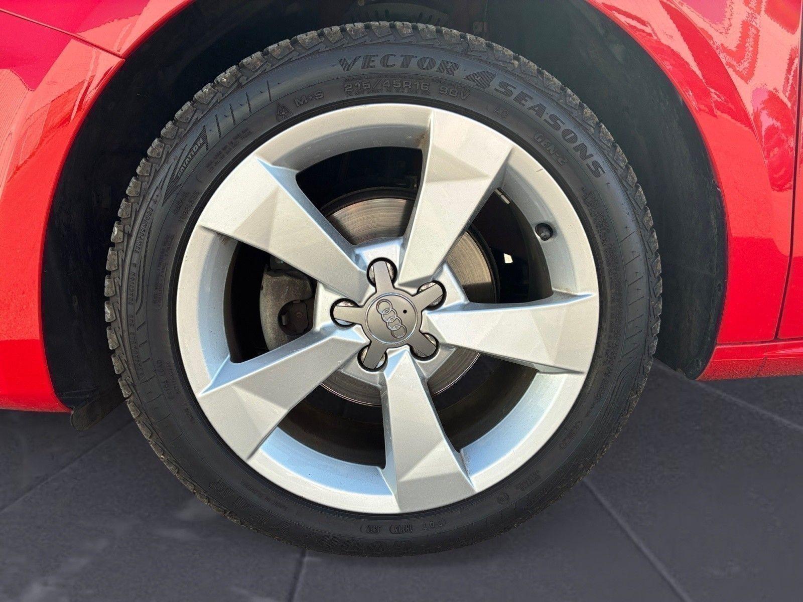 Audi A1 1.0 TFSI SHZ*KLIMA*TEMPOMAT*PDC*