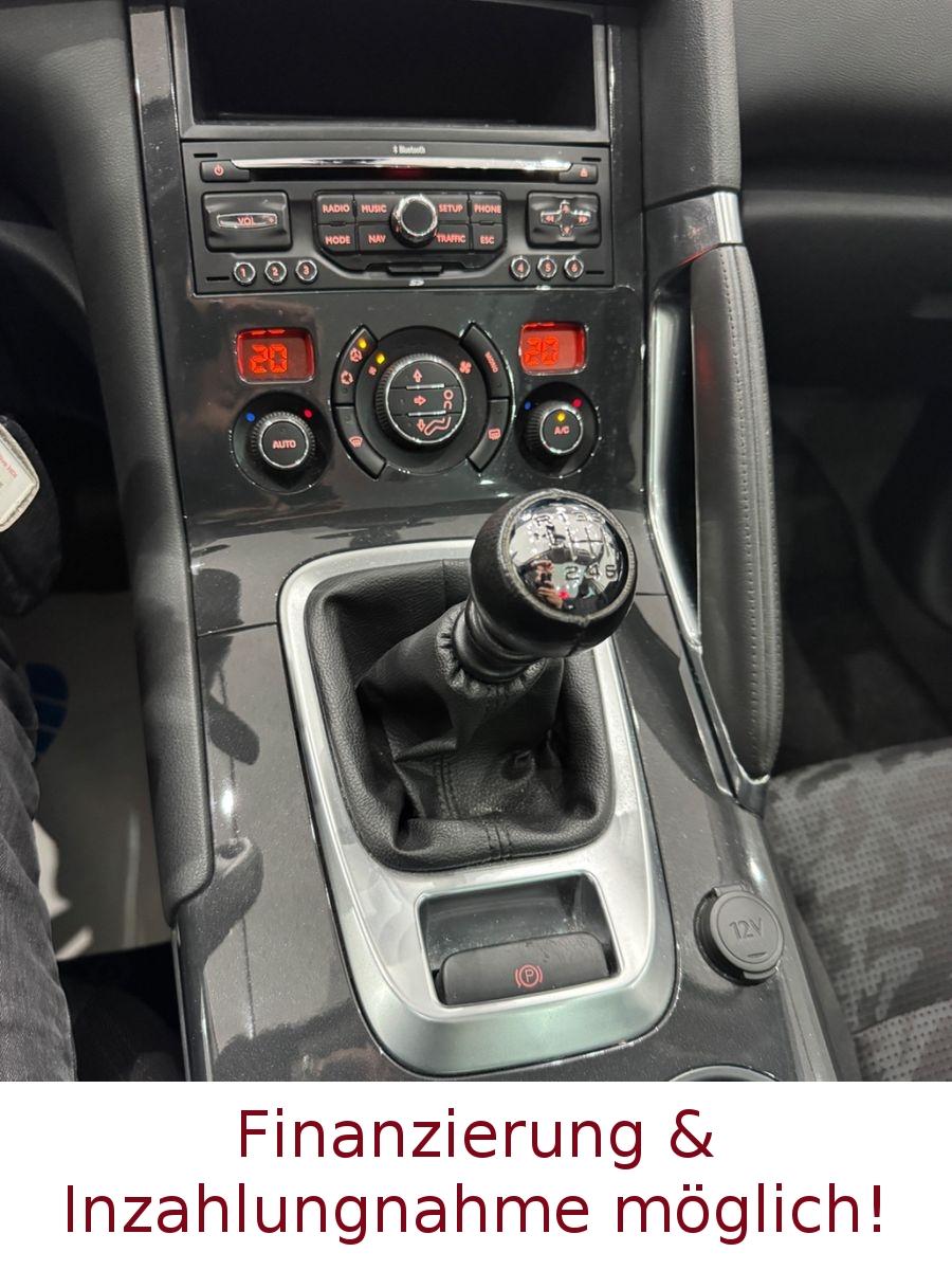 Peugeot 3008 2.0 HDi Premium *PANORAMA,SITZHEIZUNG!*