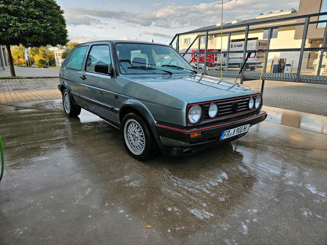 Volkswagen Golf 2 GTI