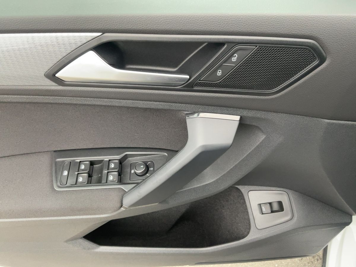 Volkswagen Tiguan - Bild 17