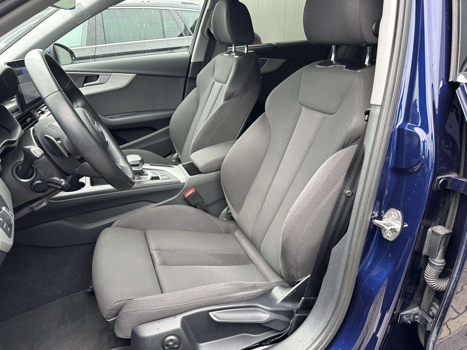 Fahrzeugabbildung Audi A4 35 TDI S-Tronic NAV+MATRIX+BANG&OLUFSEN+EPH