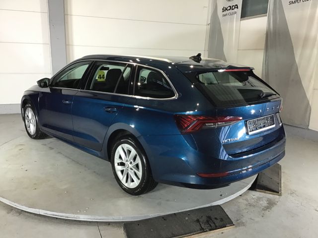 Fahrzeugabbildung Skoda Octavia Style 1.5 TSI Combi DSG/Navi/LED/DAB/SHZ