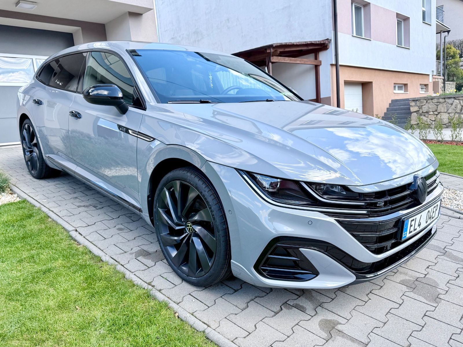 VW Arteon Shooting Brake R-Line 1.4 eHybrid