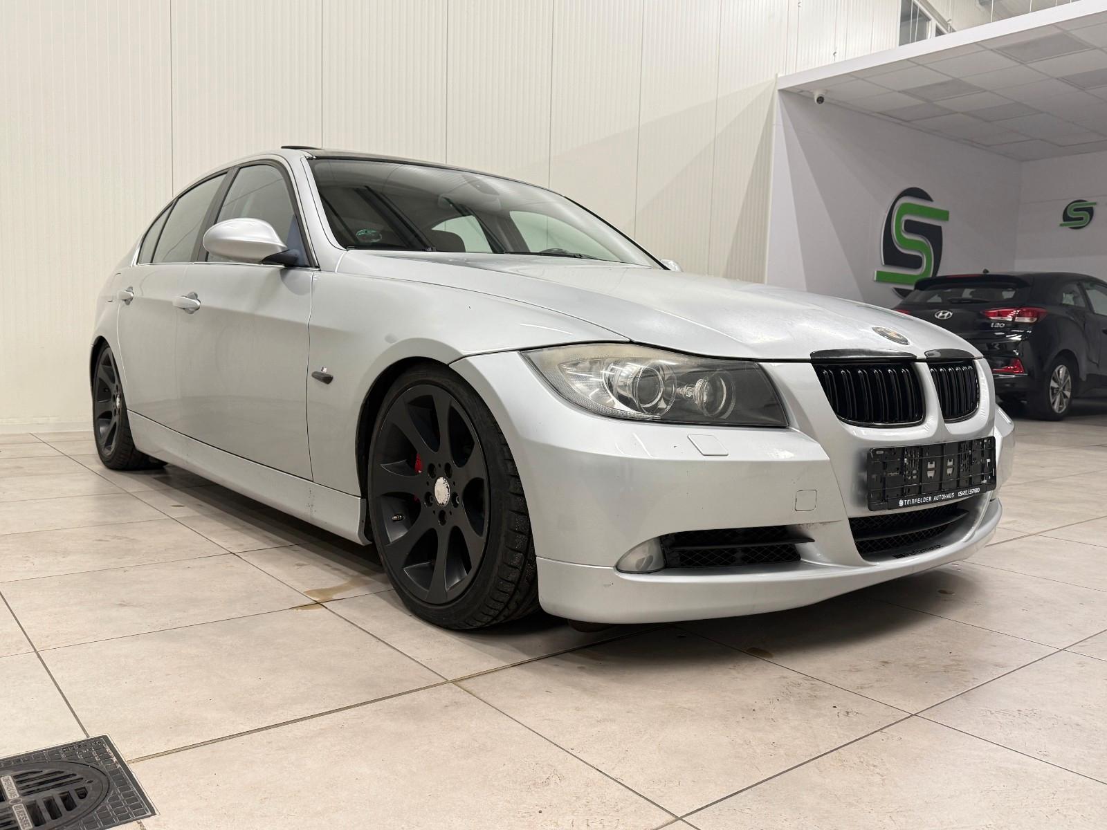 BMW 335i / SCHIEBEDACH / LEDER /