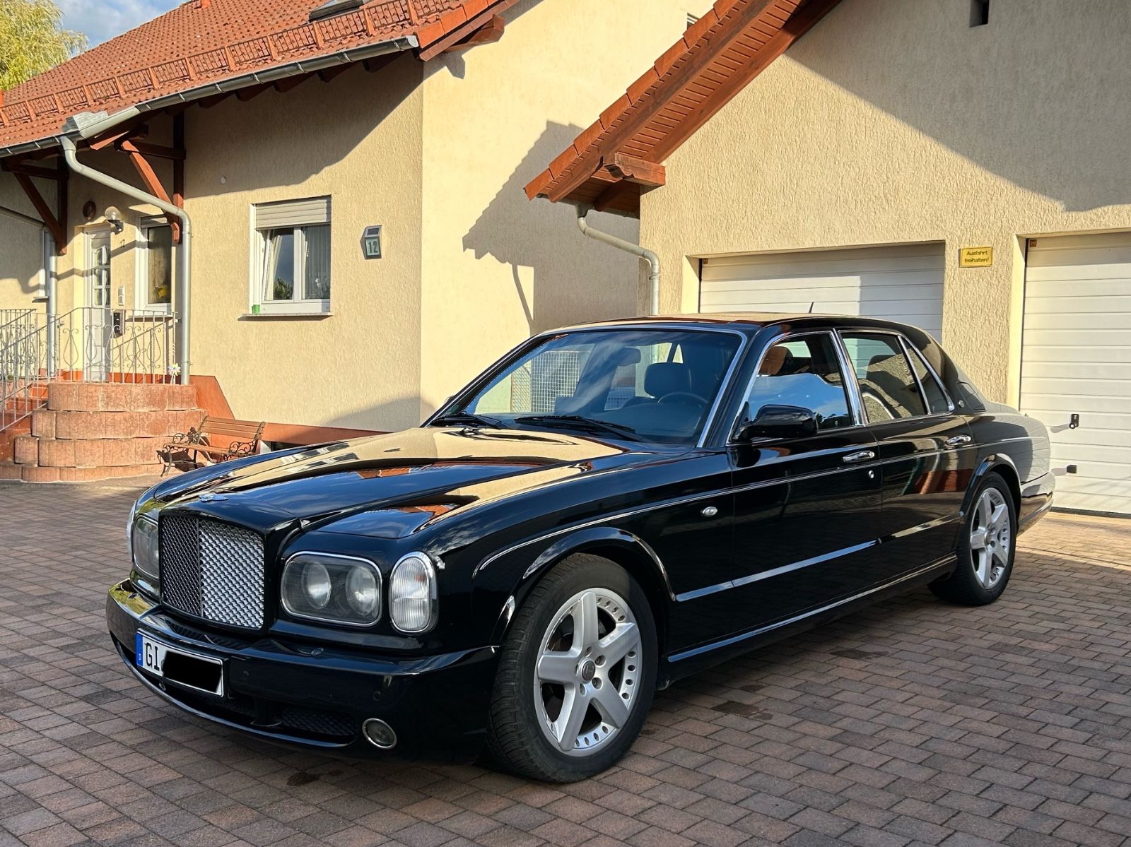 Bentley Arnage T Mulliner V8 Facelift History