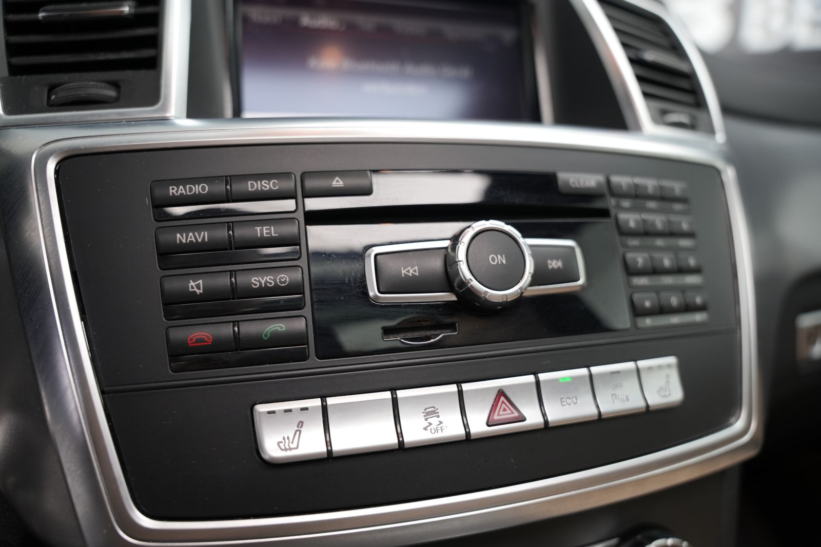 Fahrzeugabbildung Mercedes-Benz ML ML 350 CDI *AMG-Line*Panorama*Rückfahrkamera