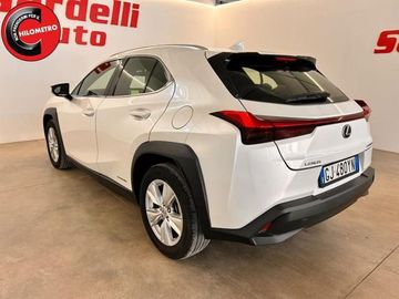 Lexus UX - 4