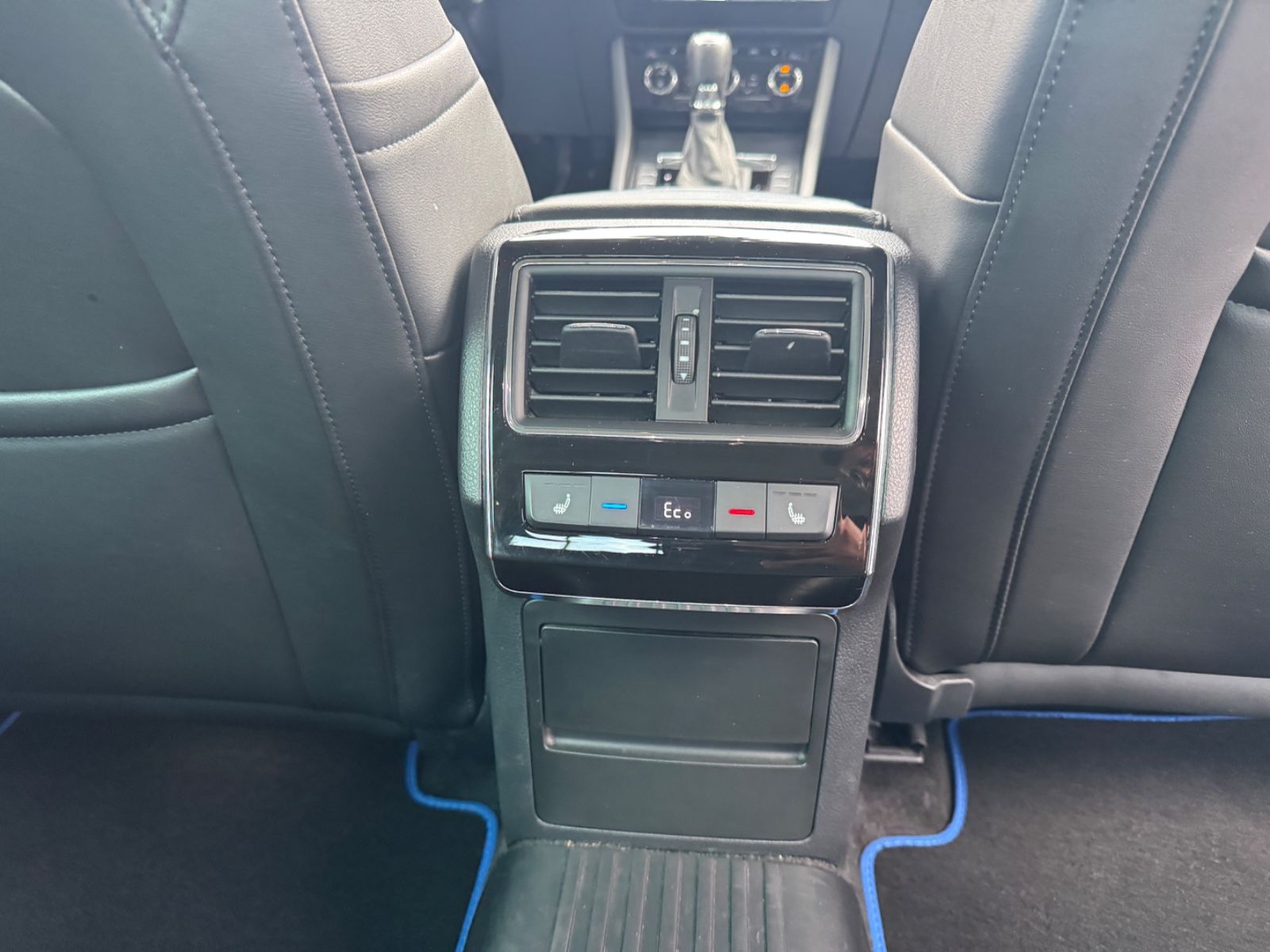 Fahrzeugabbildung SKODA Superb Lim. Style iV Leder+LED+ACC+Kamera