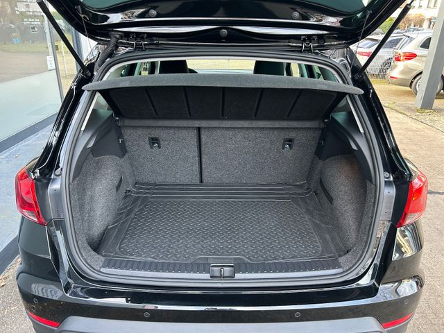 Fahrzeugabbildung Seat Arona Style+NaviZB+LED+LM+WR+BT+PDC+ACC