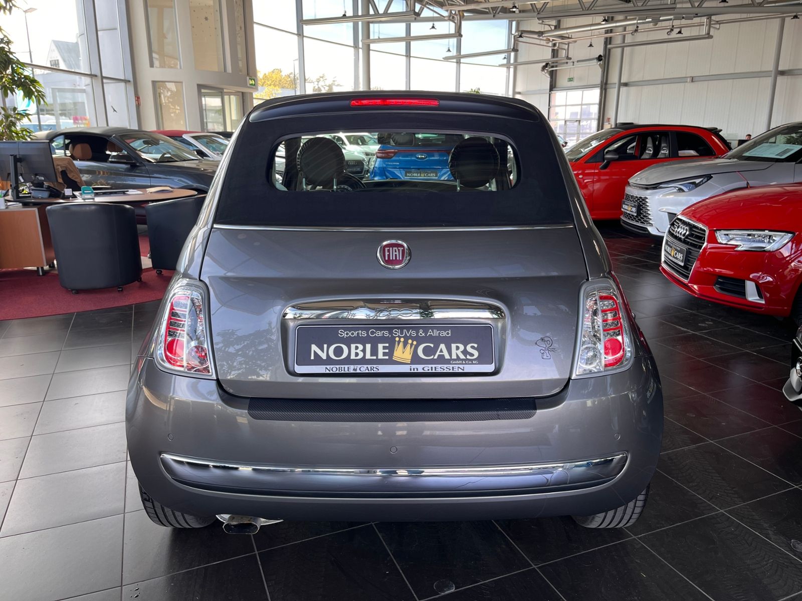 Fahrzeugabbildung Fiat 500C Lounge KLIMA ALU 8-Fach bereift