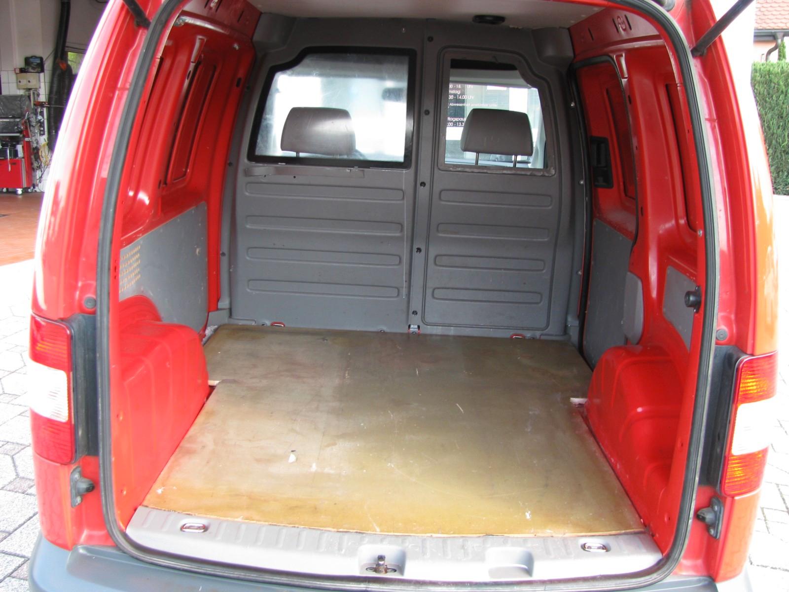 Volkswagen Caddy 2009 — photo 6