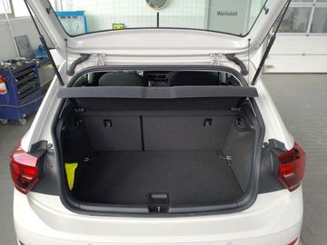 Volkswagen Polo - 4