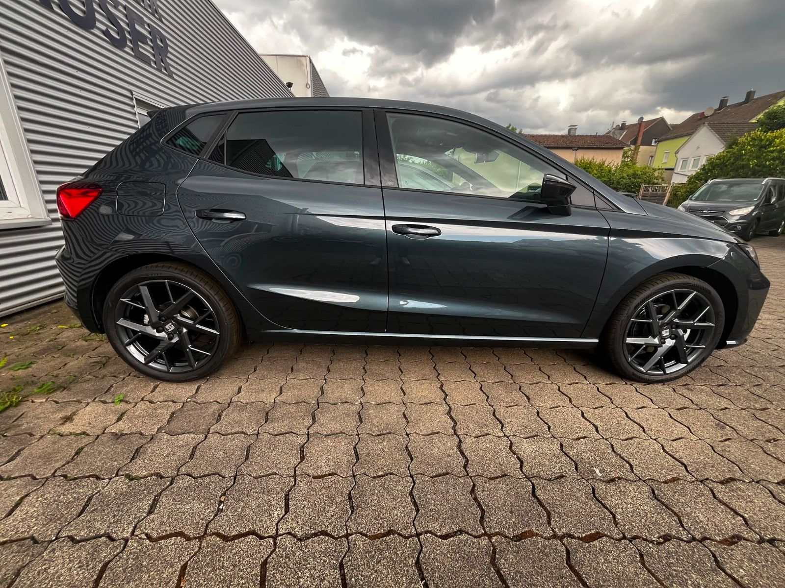 Fahrzeugabbildung SEAT Ibiza 1.5 TSI 110 kW FR DSG 18" NEUES MODELL