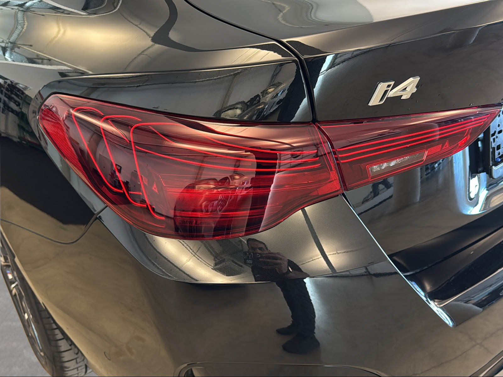 BMW i4 - Bild 14