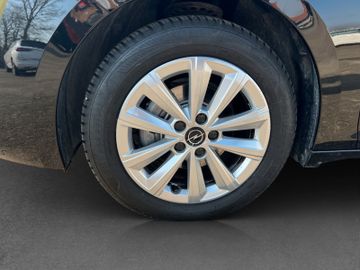 Fotografie des Opel Astra L ST Enjoy Kamera LED Sitz-/Lenkradheizung