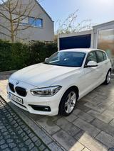 BMW 120d Drive Sport Line A Sport Line TÜV NEU 2028 - BMW 120 mit Diesel-Antrieb: Limousine, Automatik