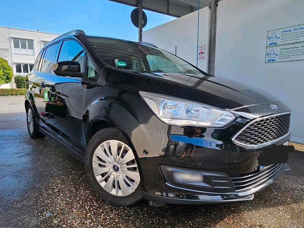 Image of Ford Grand C-Max