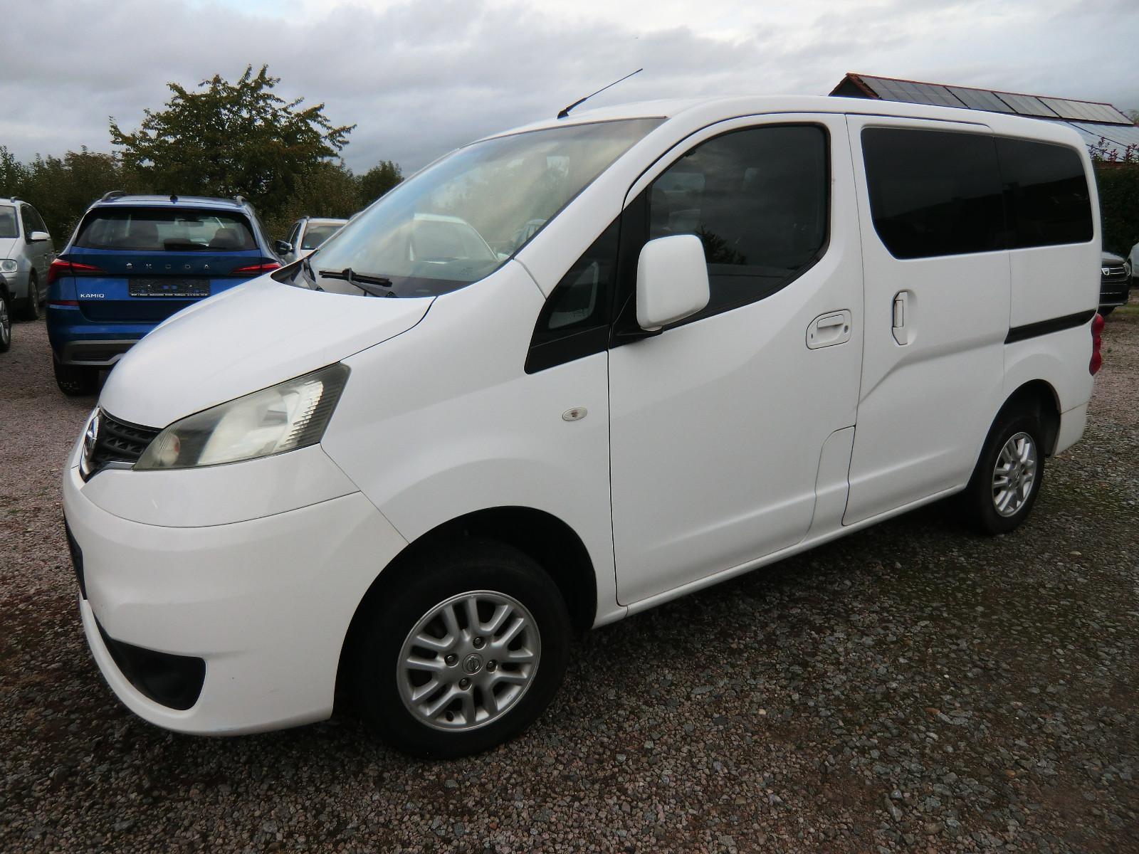 Nissan NV200