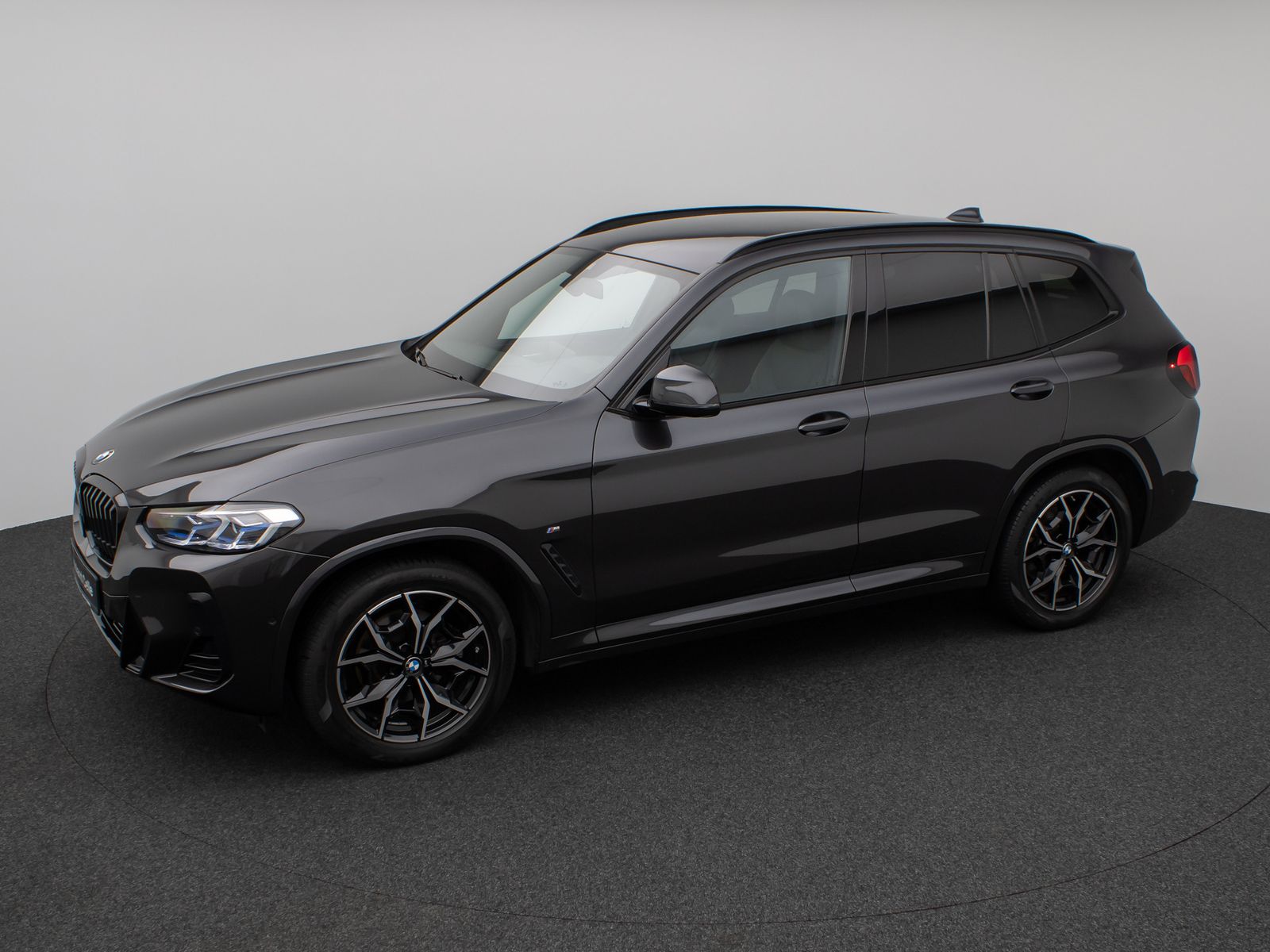 Fahrzeugabbildung BMW X3 xD20i M Sport Laser Kamera DAB HiFi Komfort
