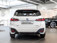 BMW 223 Active Tourer - Vorschau Bild 11