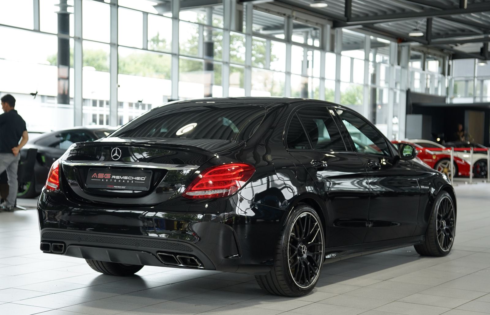 Mercedes Benz C 63 Amg