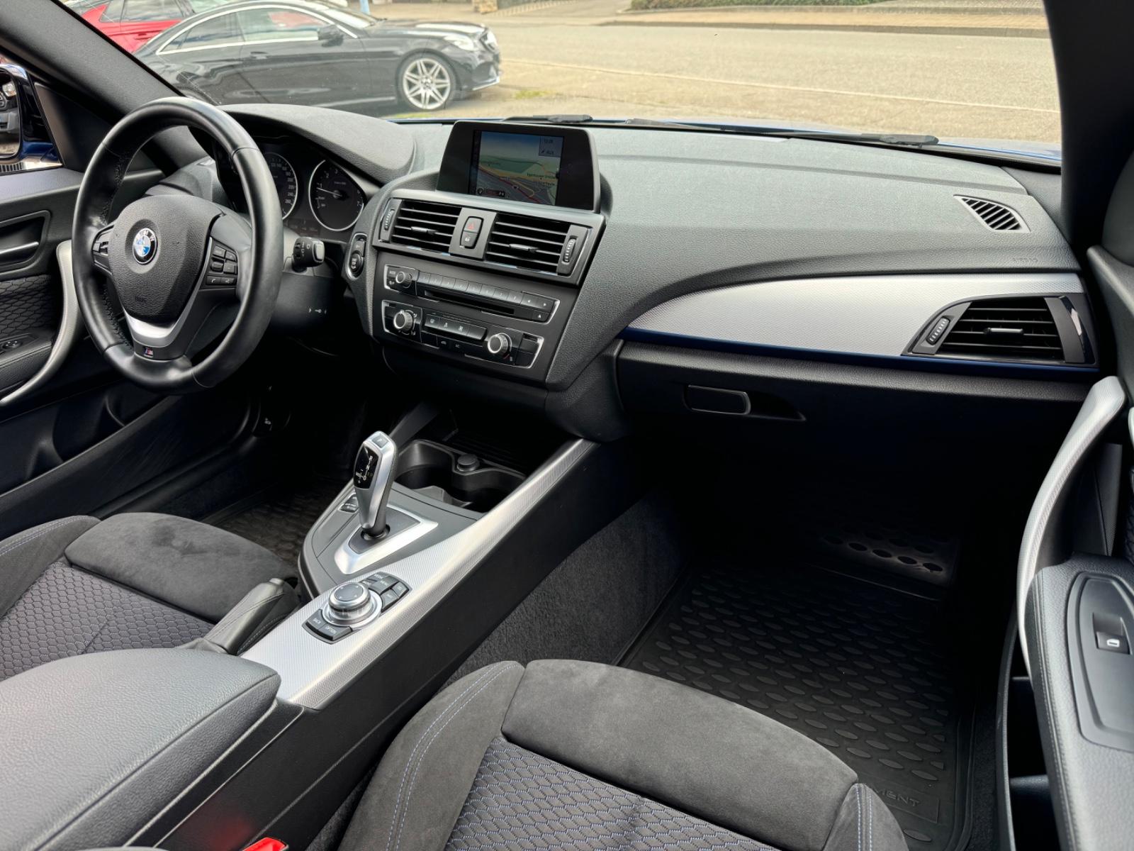 BMW 118 i Aut. M Sport Paket *NAVI*BI-XENON*PDC*MFL*