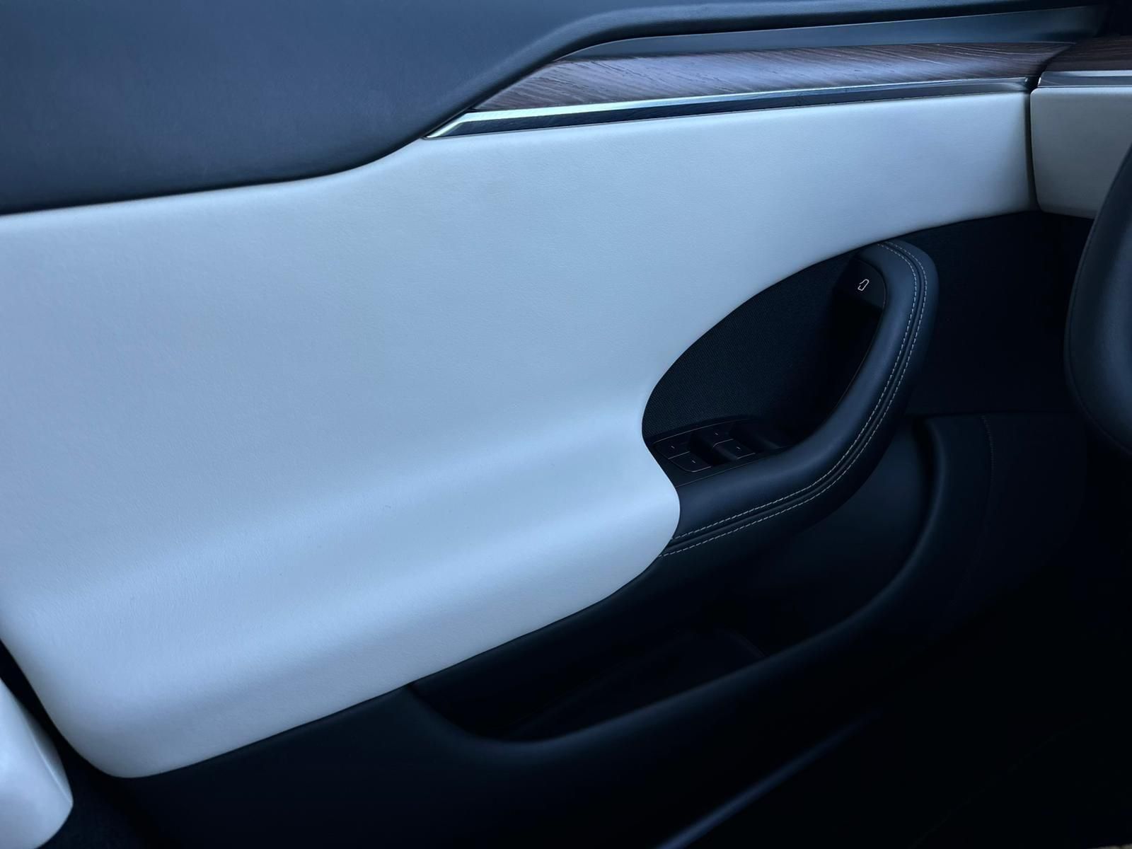 TESLA Model S DUAL LONG RANGE 100KWH* AUTOPILOT#YOKE - Image 17