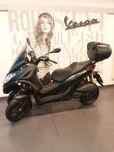 Piaggio MP3 300 hpe DEEP BLACK E5 ABS ASR - Offers