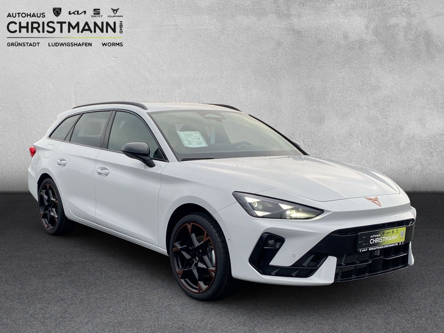 Fahrzeugabbildung CUPRA Leon ST 1.5 e-Hybrid 150kW*Int.Drive*NAVI*MATRIX