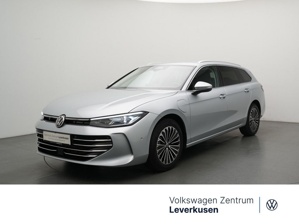 Volkswagen Passat Elegance HUD NAVI VIRT MASSAGE SITZBELÜ